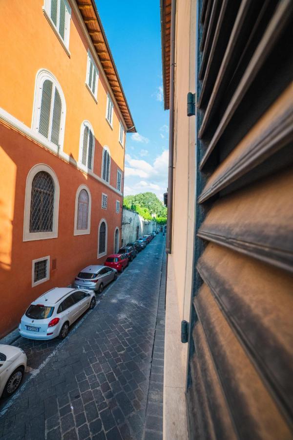 S1 - Serristori Tower Apt - Dolcevita Apartamento Florencia